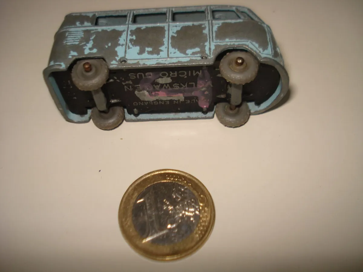 BUDGIE NO.12  1950 MICROBUS KOMBI MODEL CAR. - Image 3
