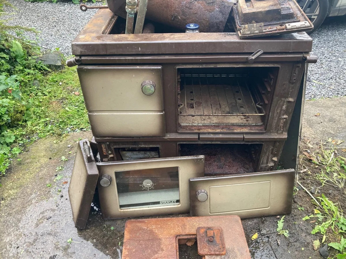 Stanley stove - Image 4