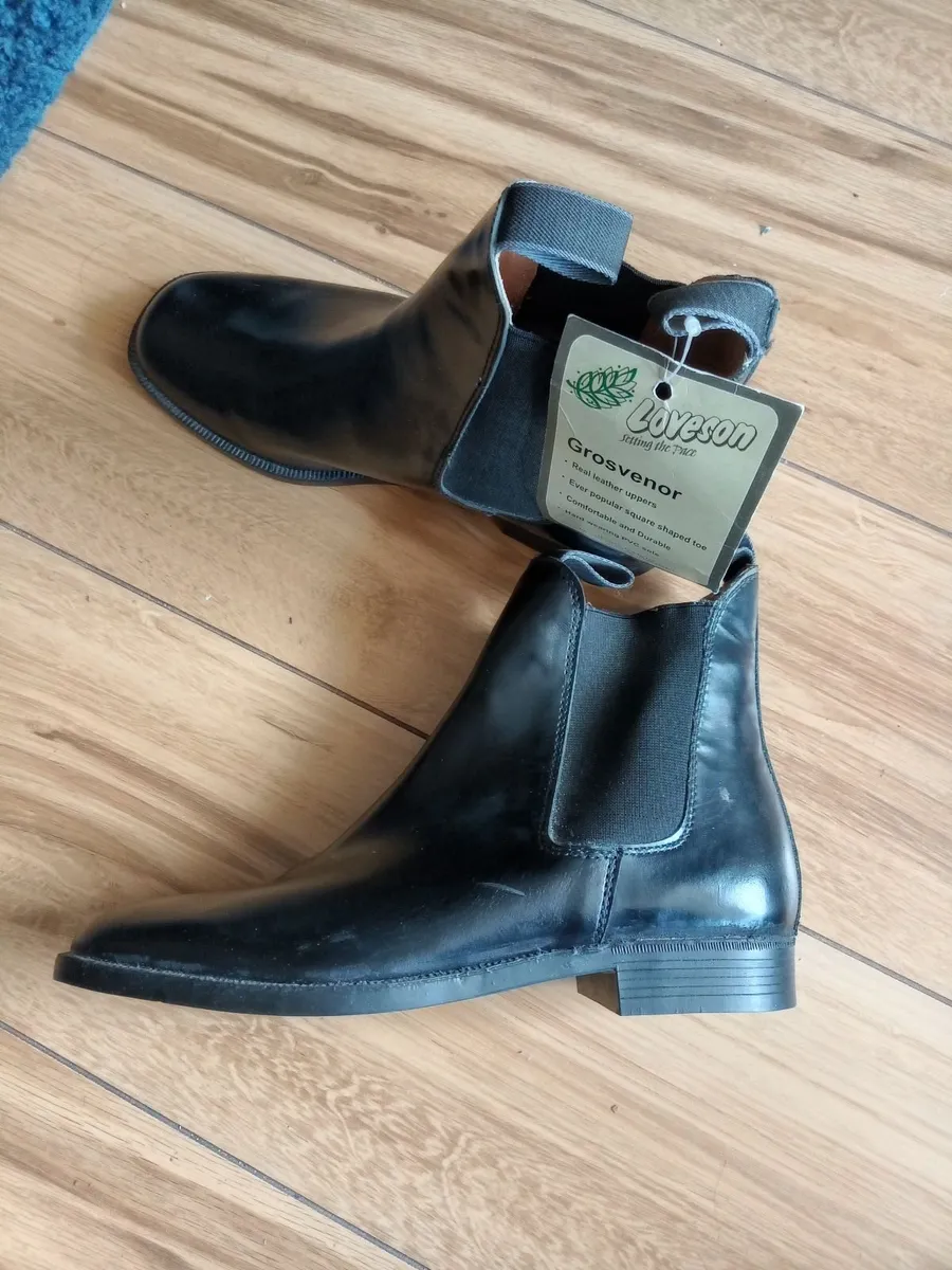 Mens shoes