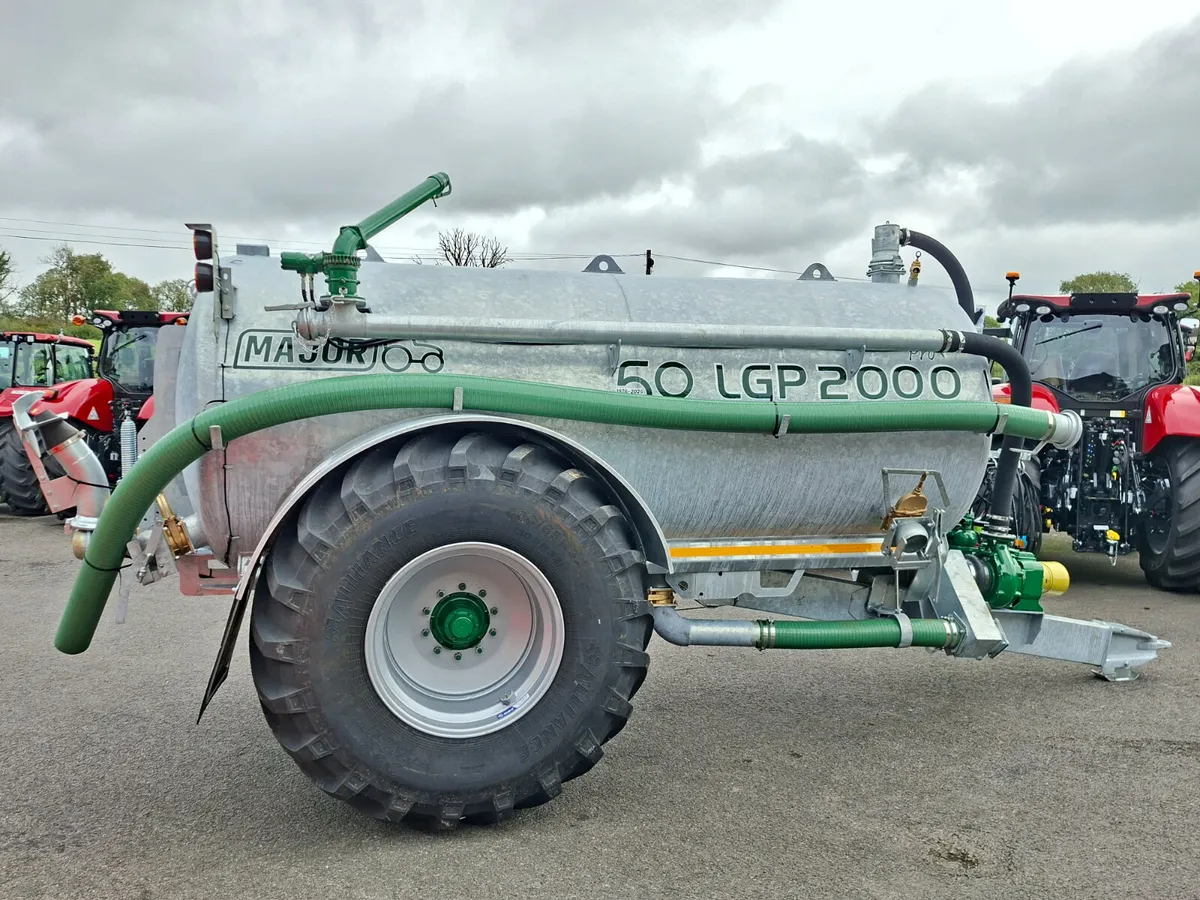 NEW MAJOR 2000 LGP PRO TANKER - Image 3
