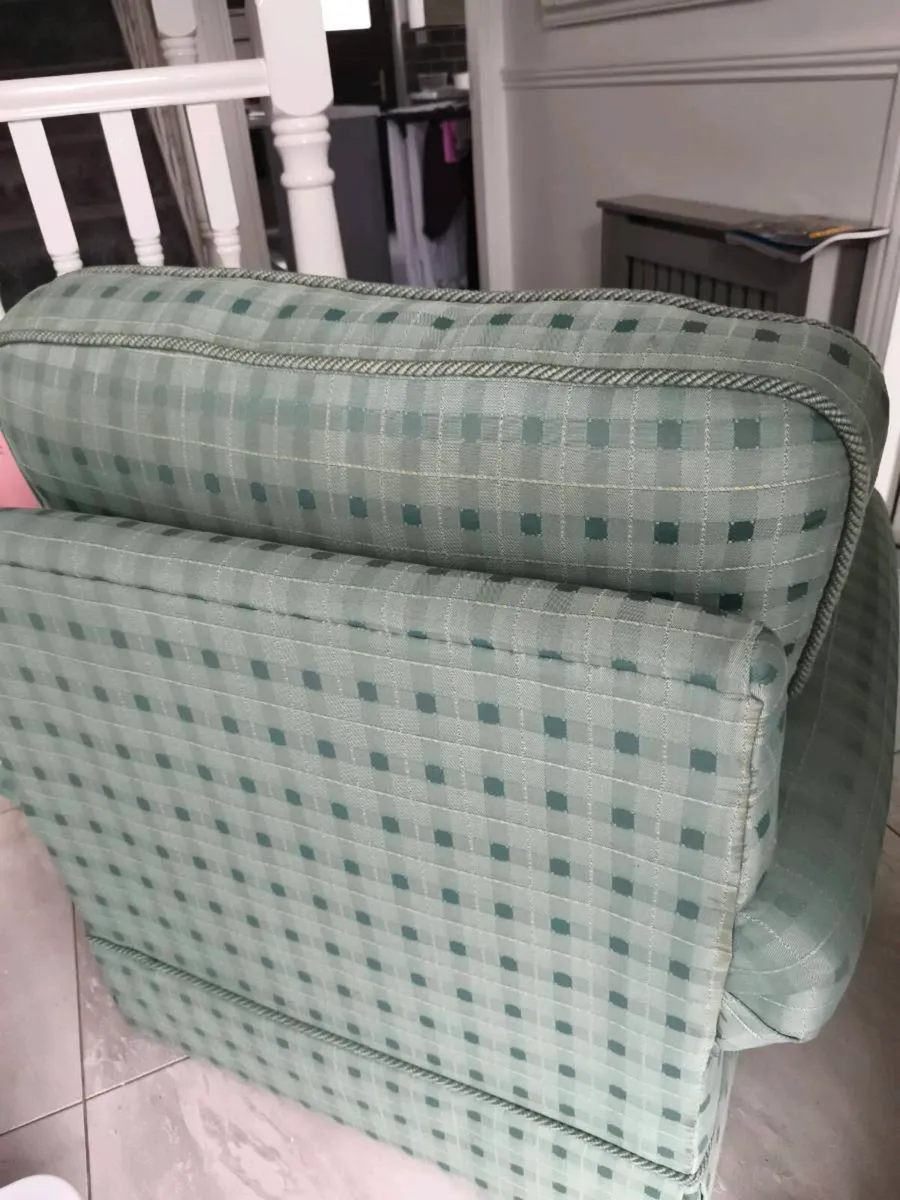 Chair - Image 3