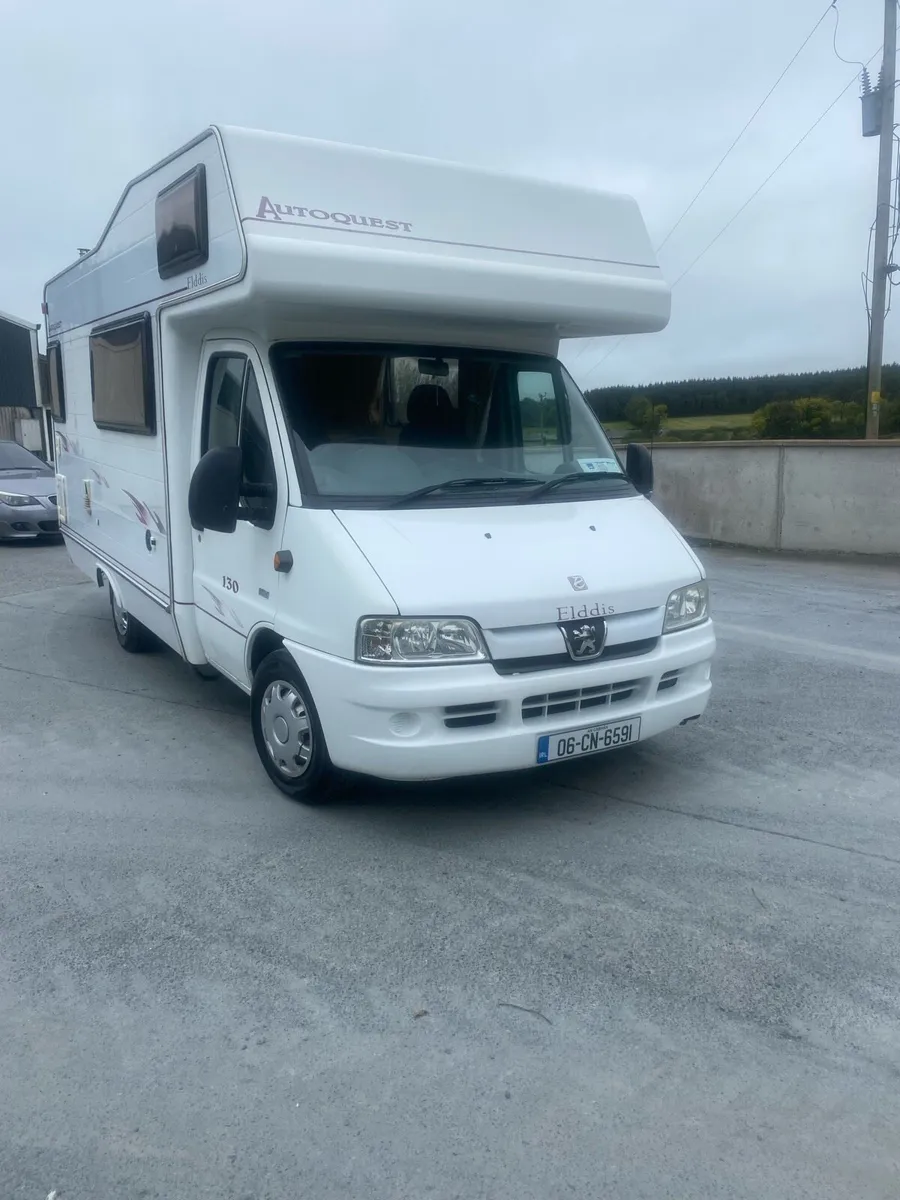 Camper - Image 1