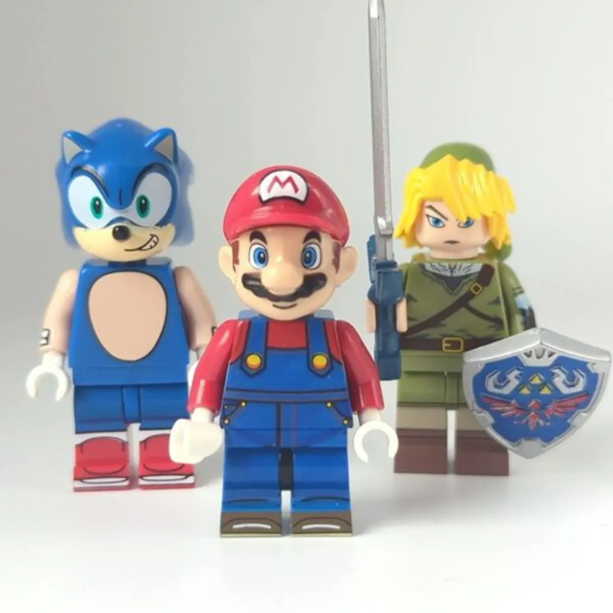 Nintendo and Video Game Minifigures - Image 1