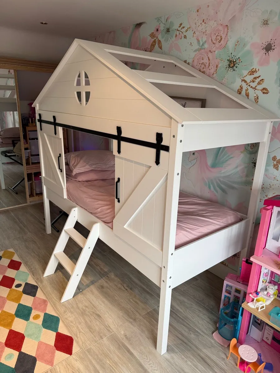 Children's Barn Style Bed - Image 3