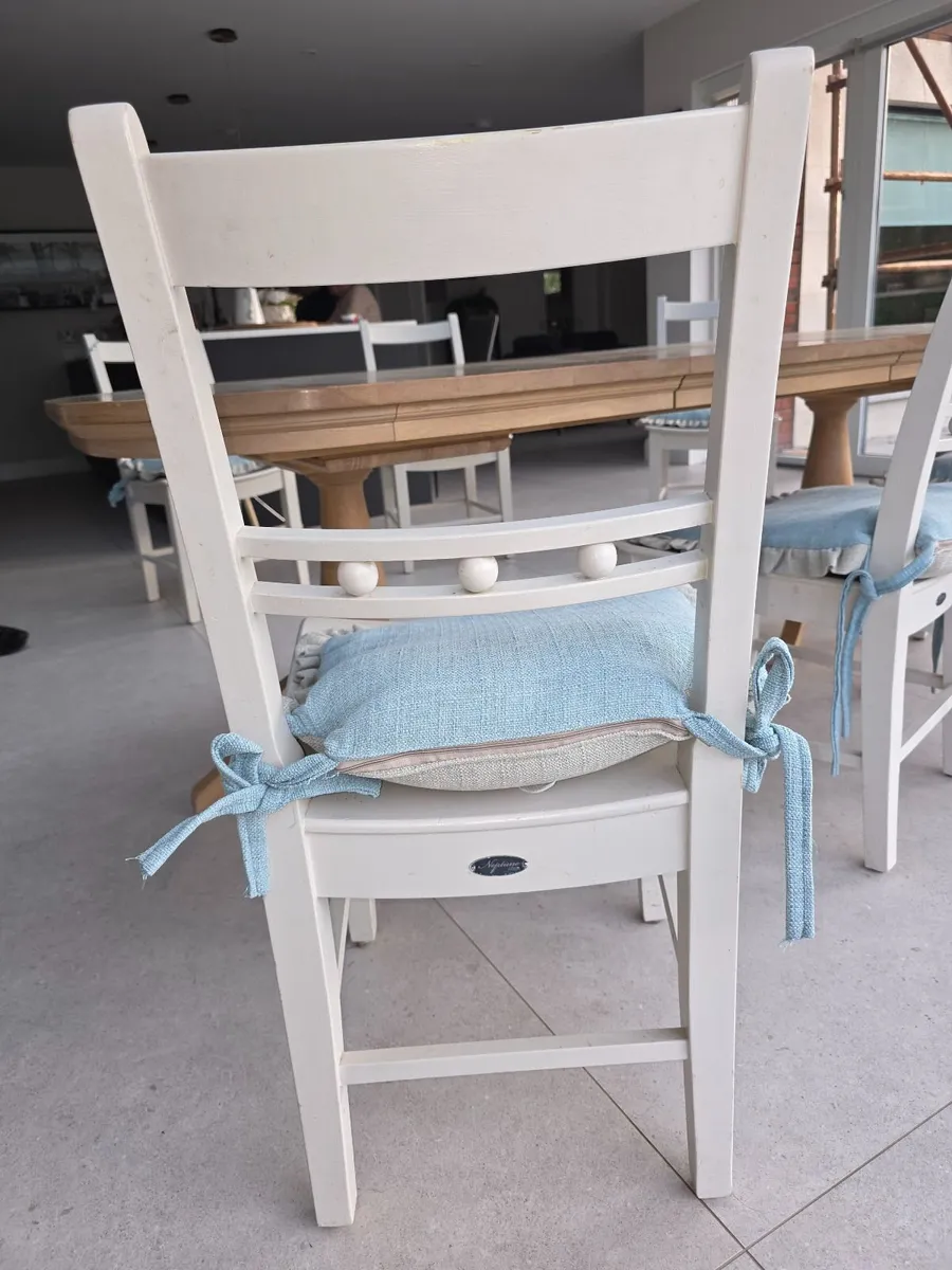 Kitchen table - Image 4