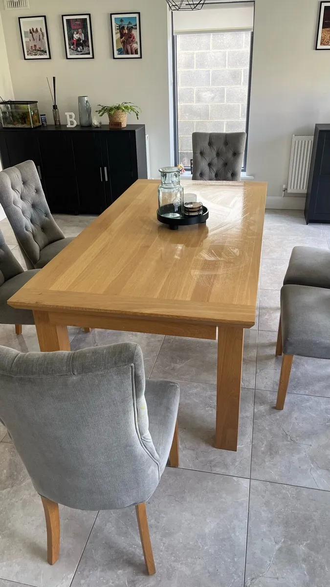 Kitchen Table- Extendable - Image 1