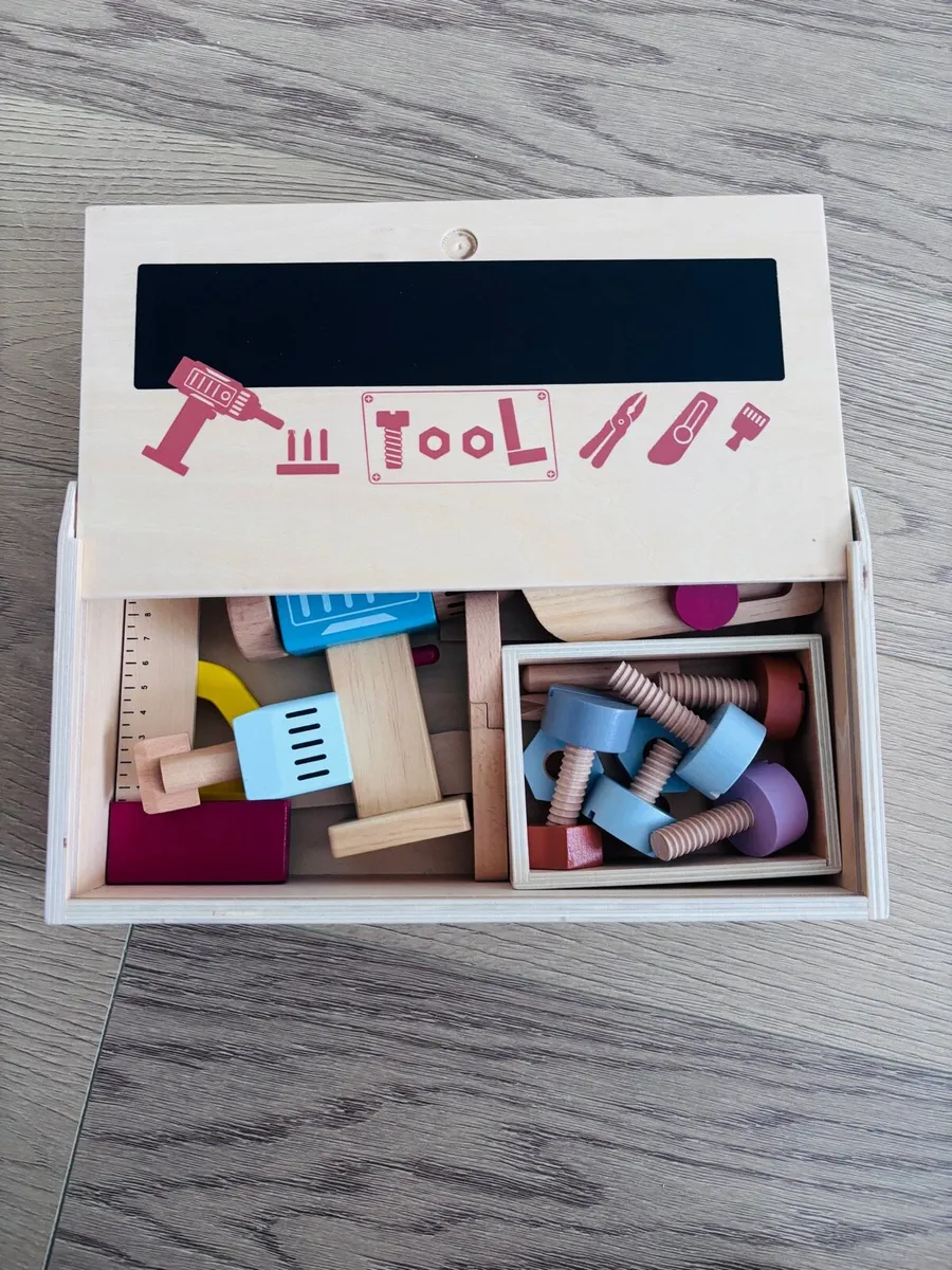 Wooden Toys - Doctor’s Kit, Toolkit, Cleaning set - Image 3