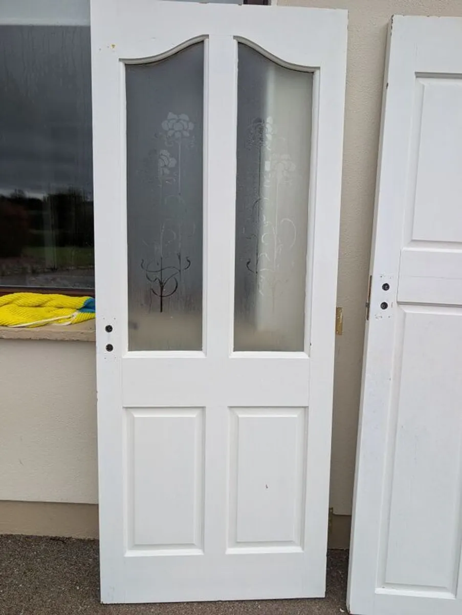 6 x Solid Wood White Doors - Image 2
