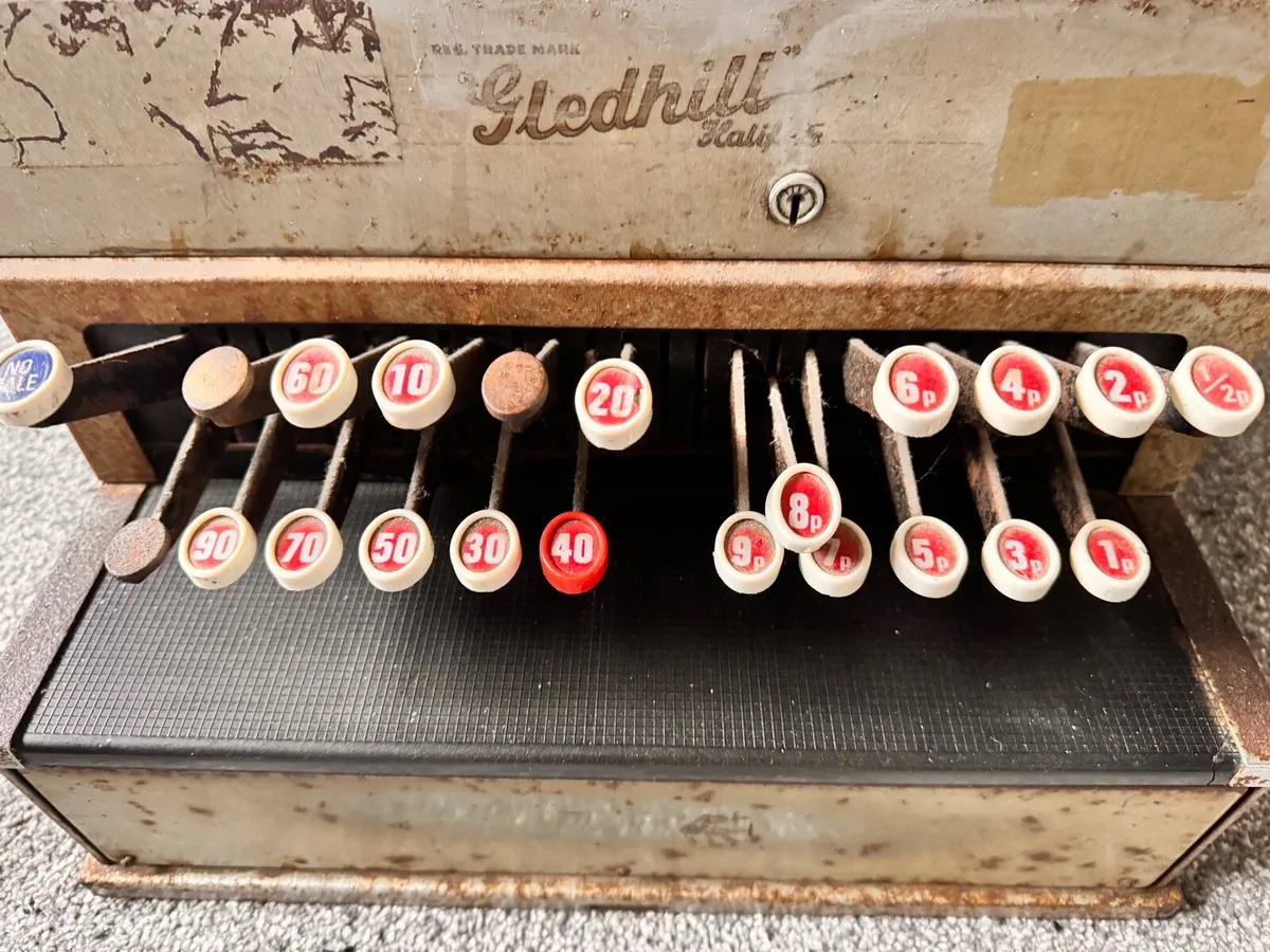 antique cash register - Image 3
