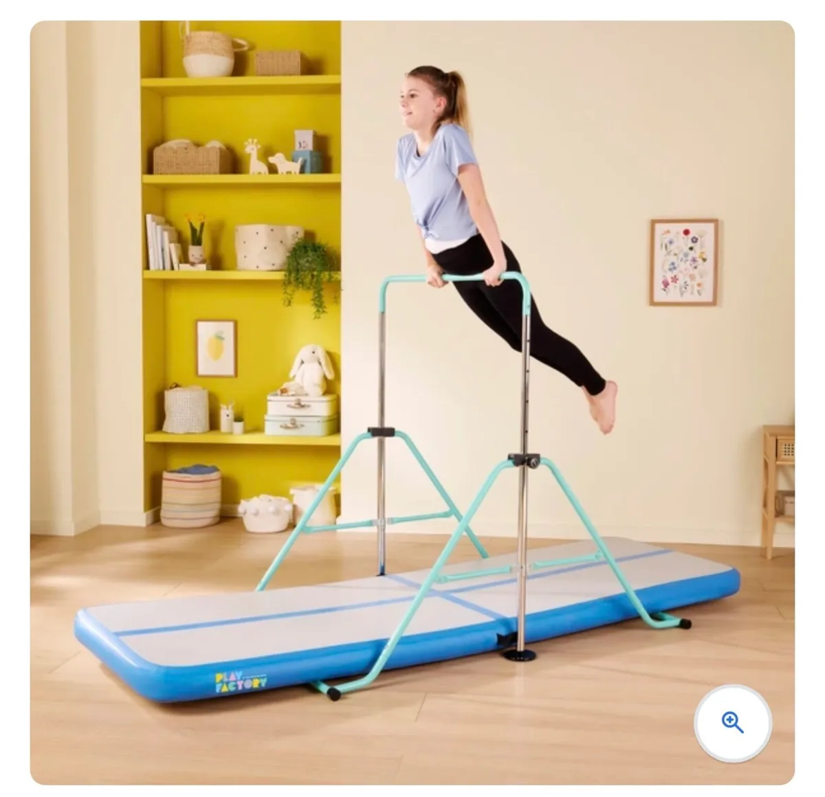 Gymnastics bar and mat - Image 2