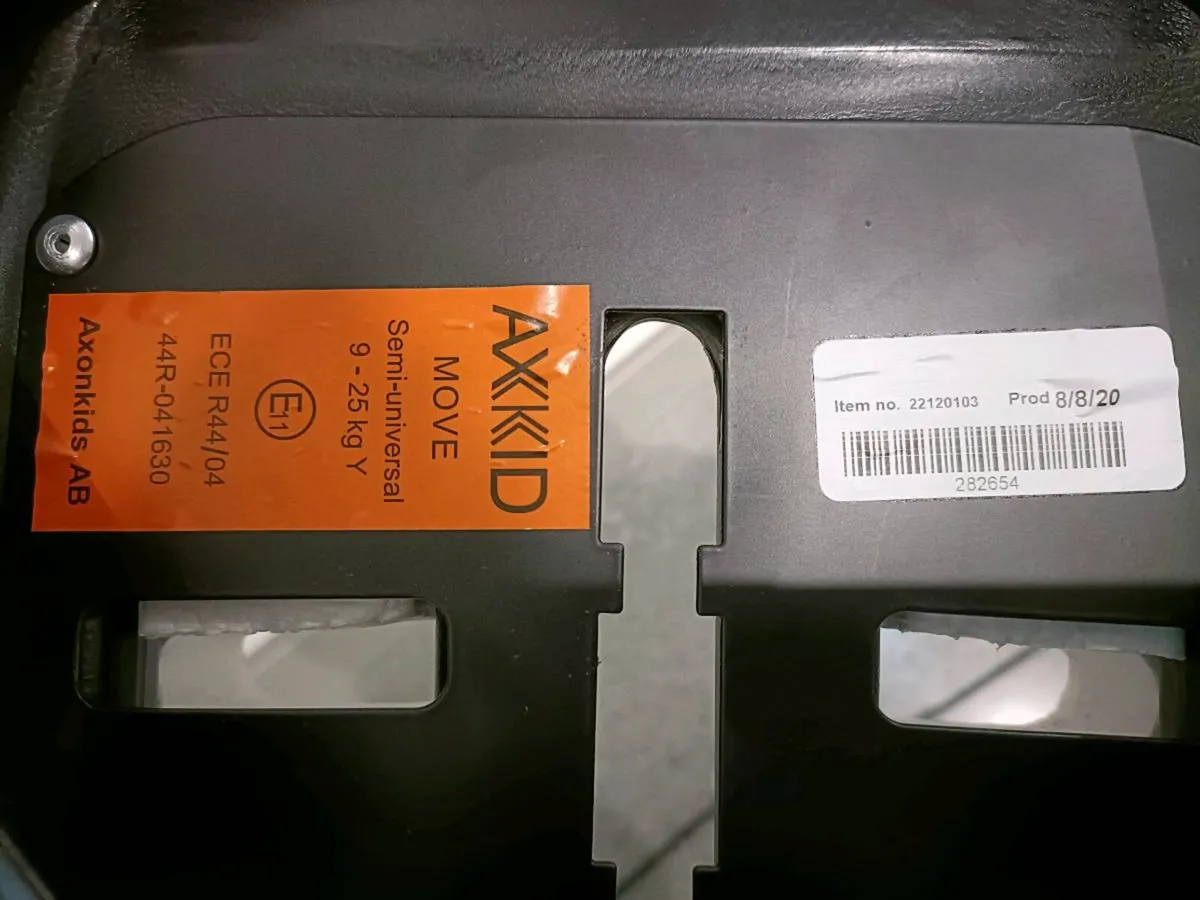 Axkid Move ERF Car Seat - Image 3