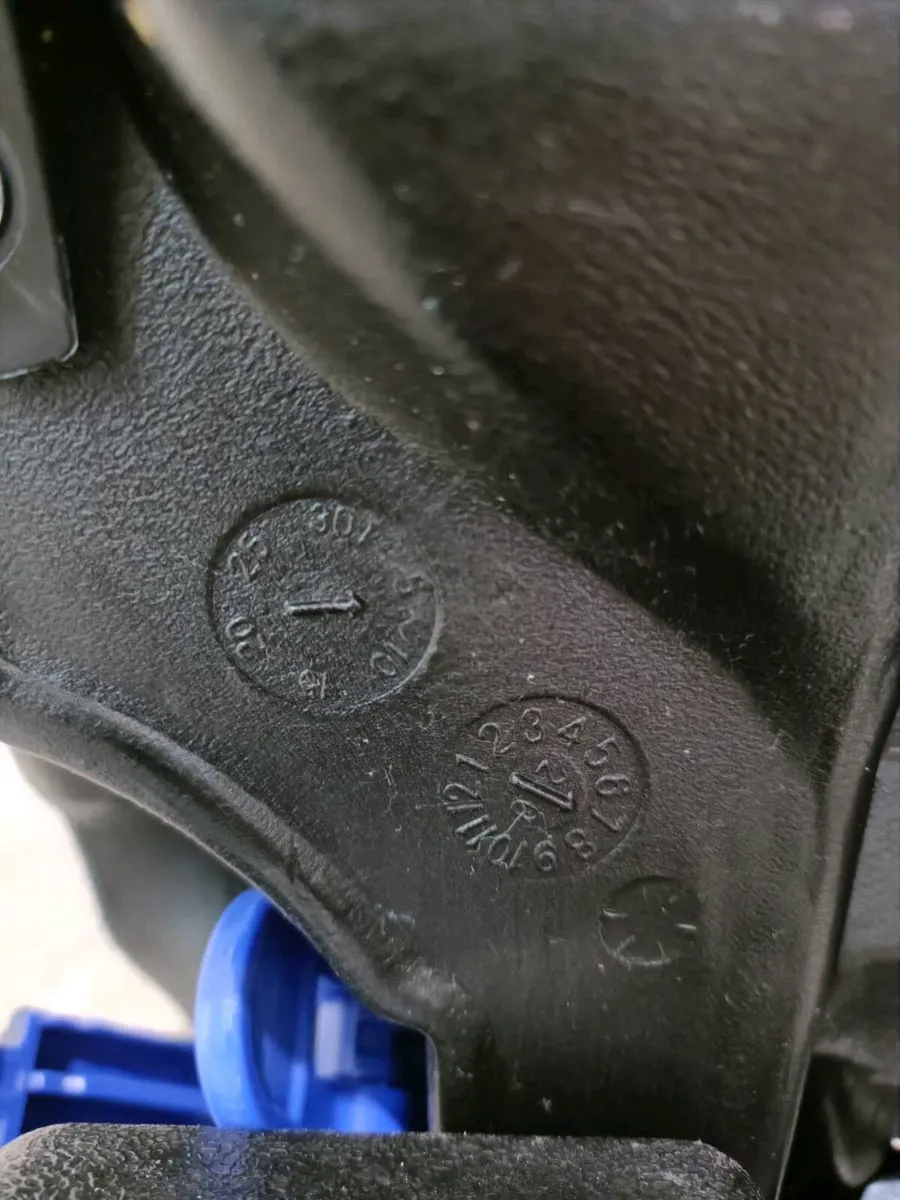 Axkid Move ERF Car Seat - Image 4