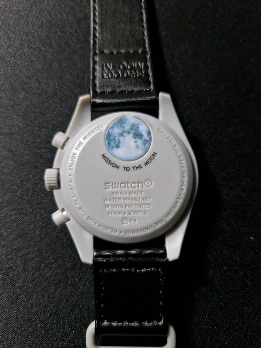 Moonswatch Omega x Swatch Mission to Moon - Image 3
