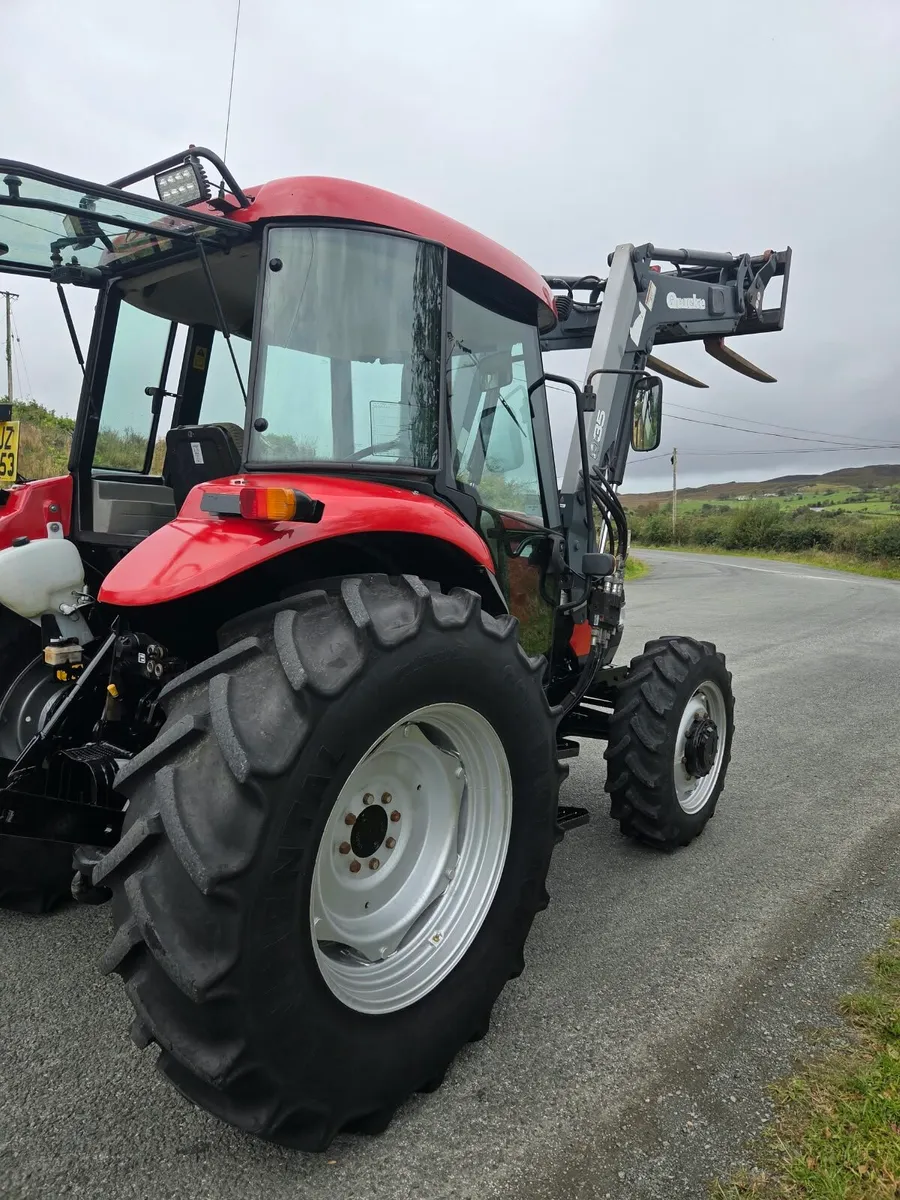 2006 Case IH JX80 4WD Quicke Q35 Loader - Image 4