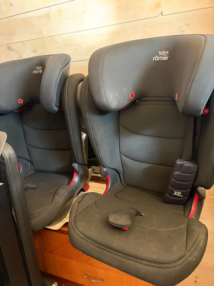 Britax Romer Car seats x2 - Image 1