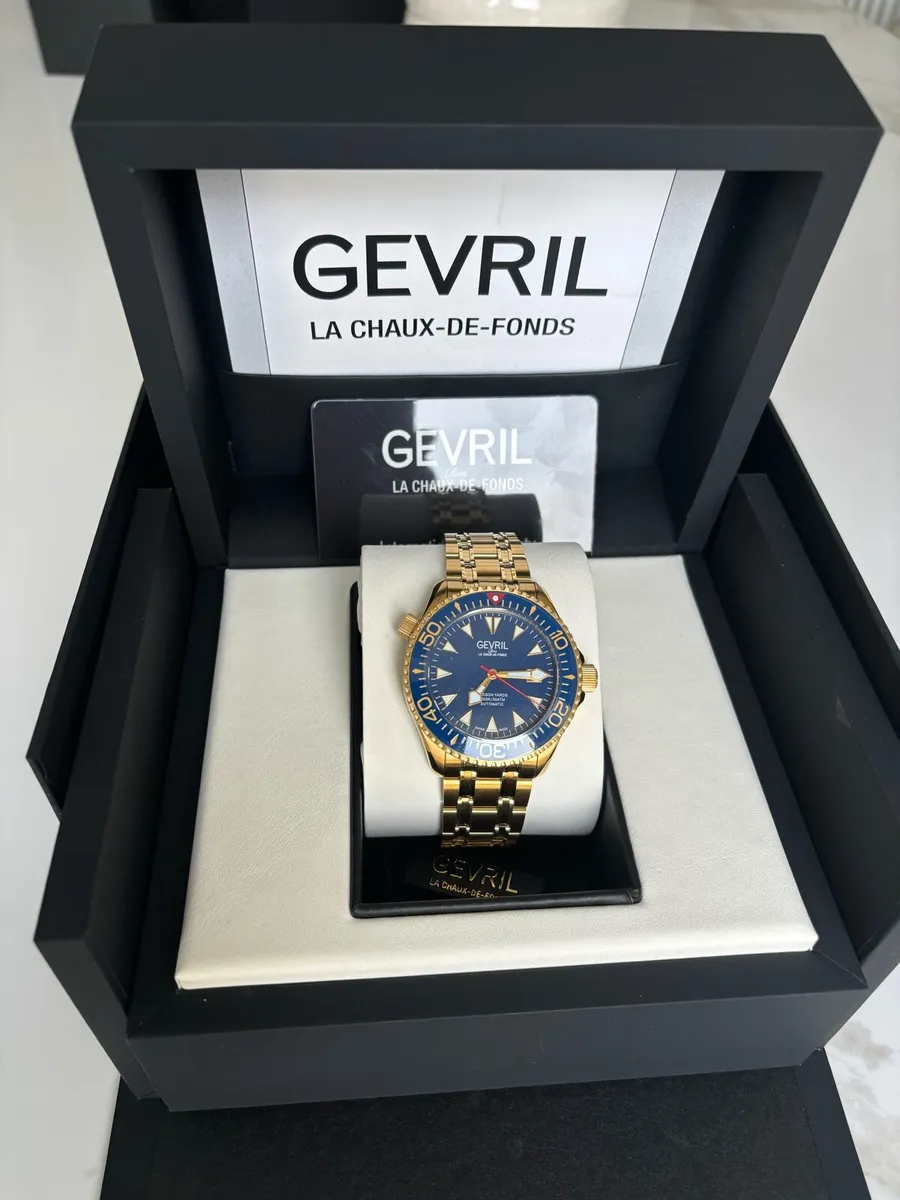 Original Gevril Hudson Yards Chronograph - Diver - Image 1