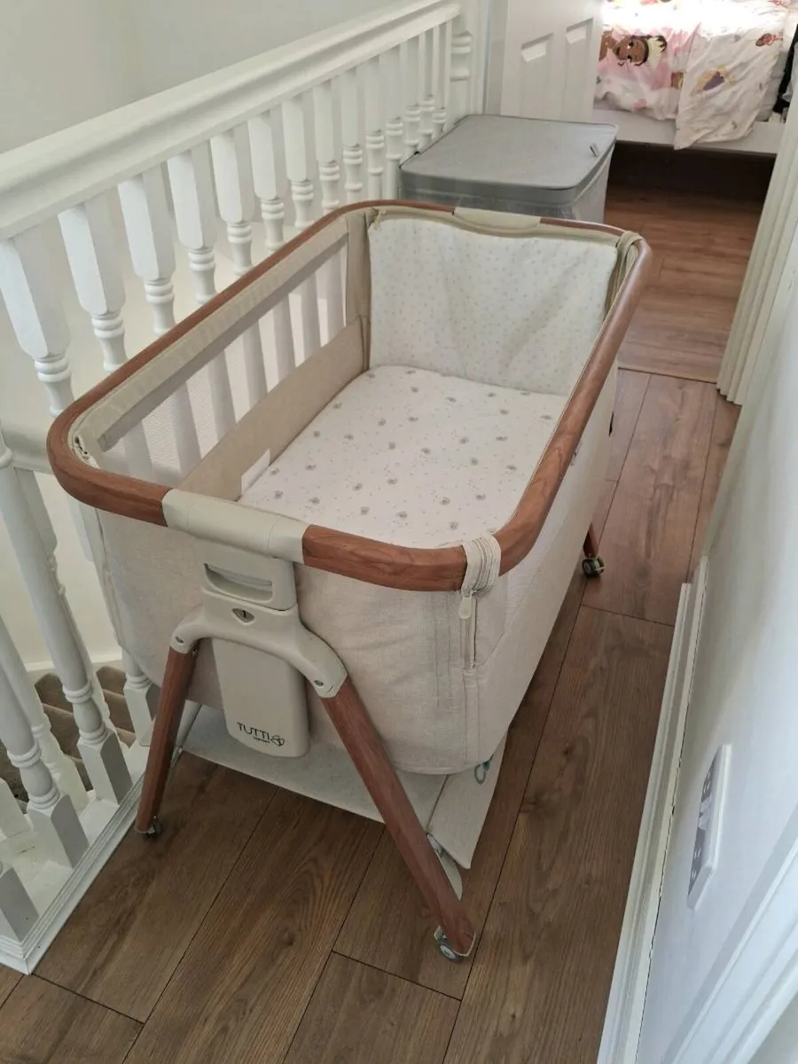 Tutti bambini CoZee bedside crib - Image 2