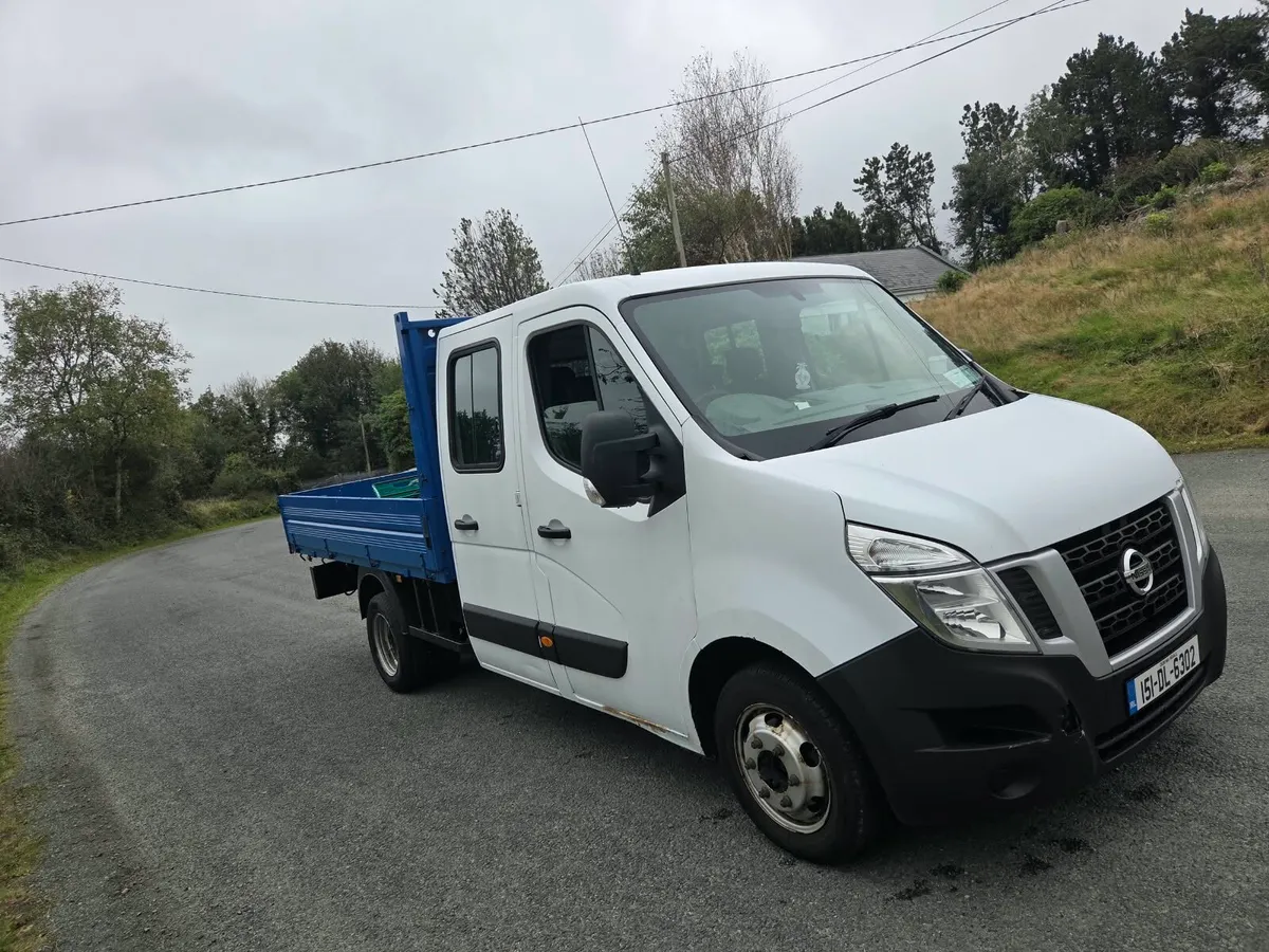 2015 Nissan NV400 Crew Cab Dropside - Image 4