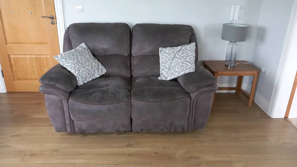 Settee - Image 4