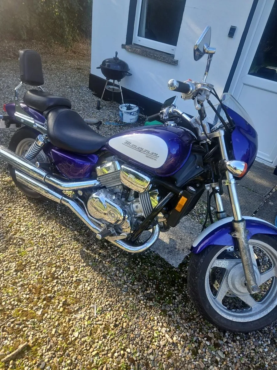 Honda Magna - Image 1