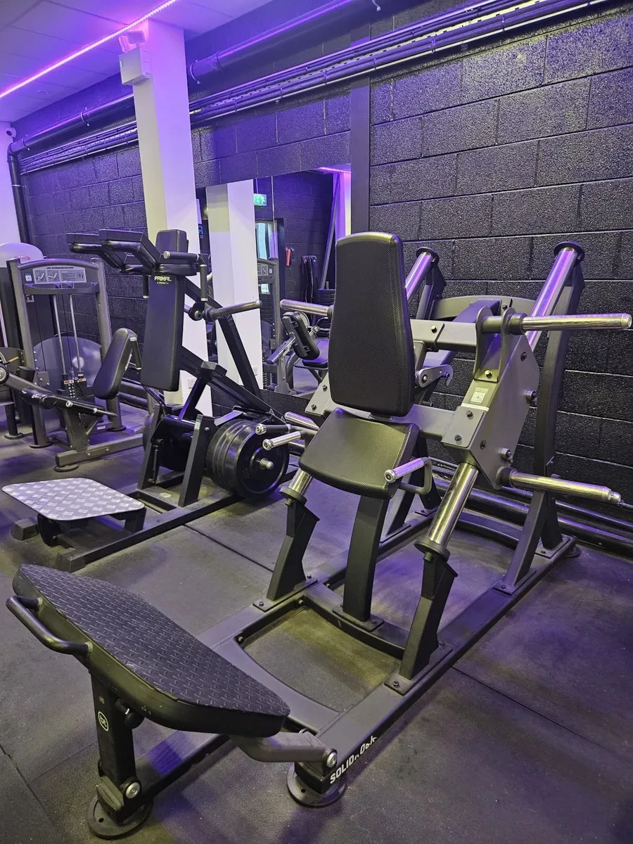 Bodytone Solid Rock SR09E 45° Hack Squat for sale. - Image 1