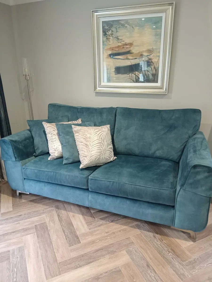 3 Piece suite - Image 4