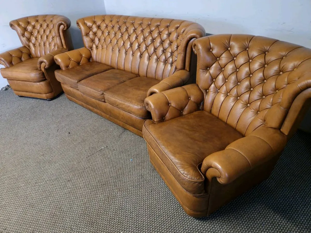 Chesterfield - Image 4