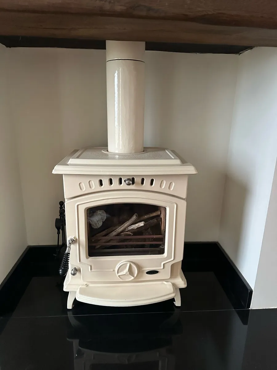 Tara Stove - Image 3