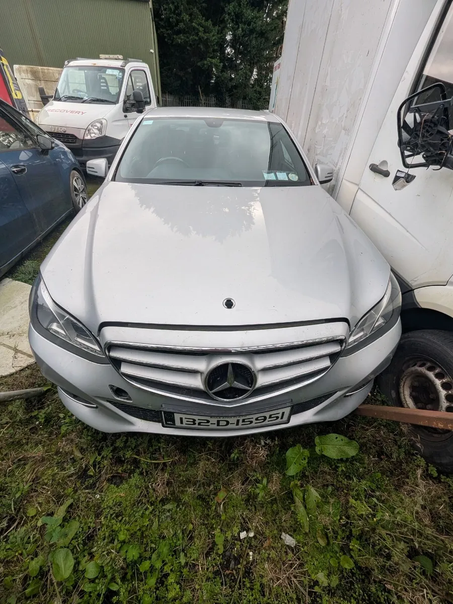 Mercedes Benz E class - Image 2