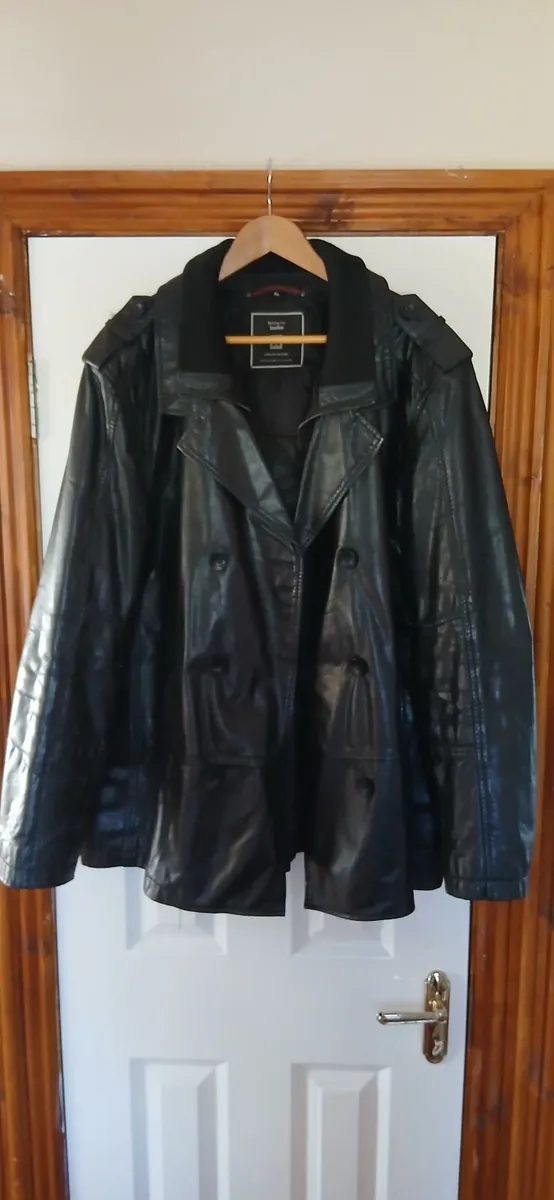 Leather jacket - Image 1
