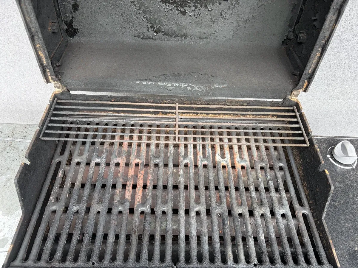 Weber bar b Q - Image 4