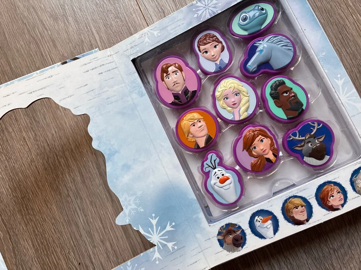 Disney Frozen 2 Stuck on Stories Activity Book Set - Image 3