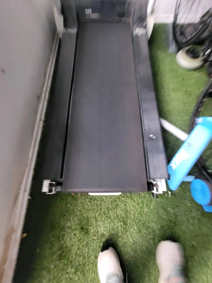 Treadmill - Image 3