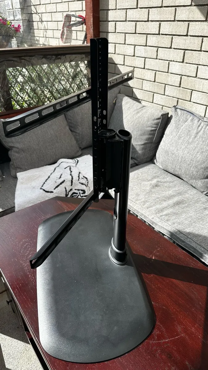 Tv stand rotating - Image 2