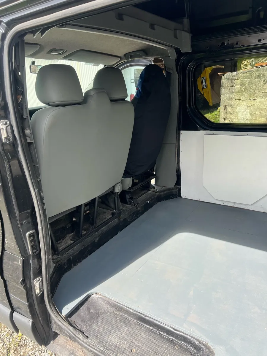 Campervan - Image 3