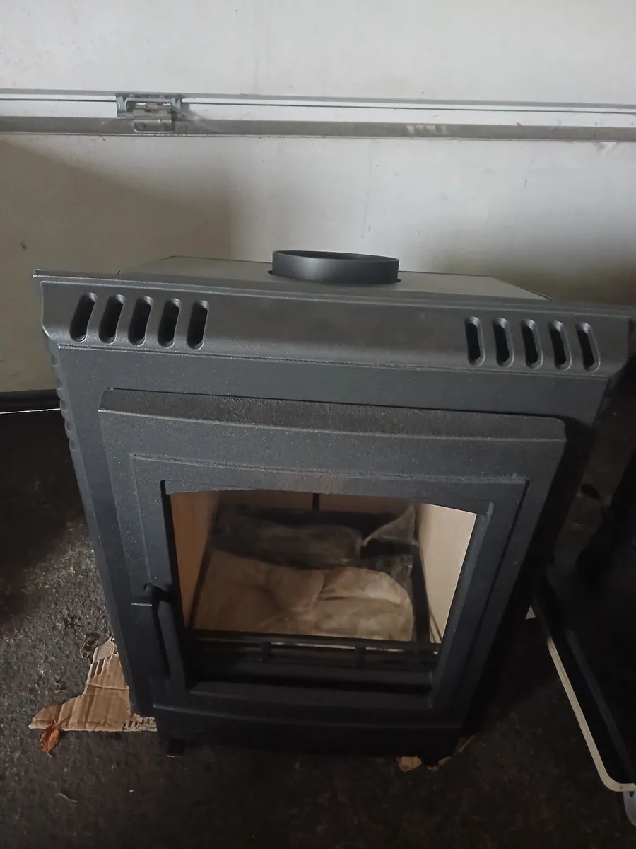 Elcofire 6.8 kw luna inset stove - Image 4