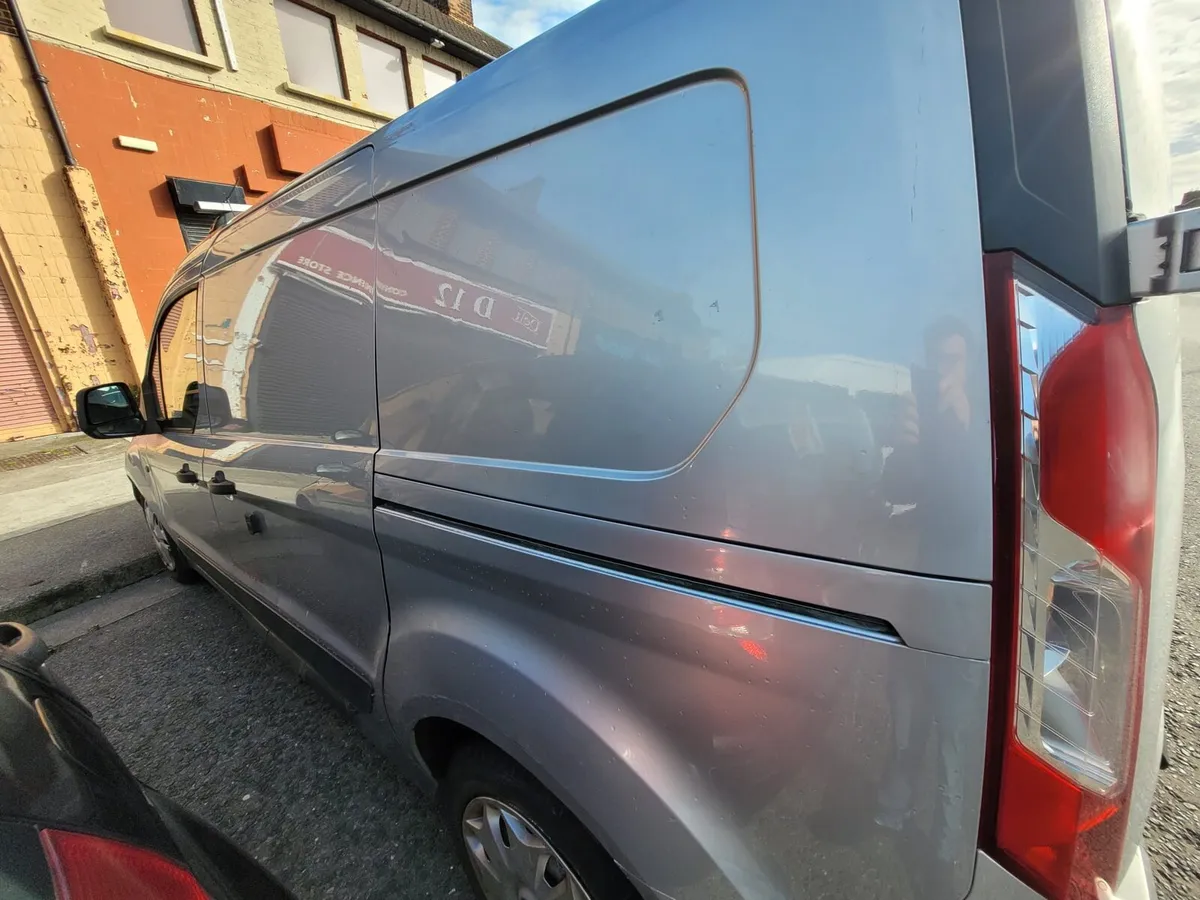 Ford transit connect lwb 3 seater new cvrt 07/27 - Image 2
