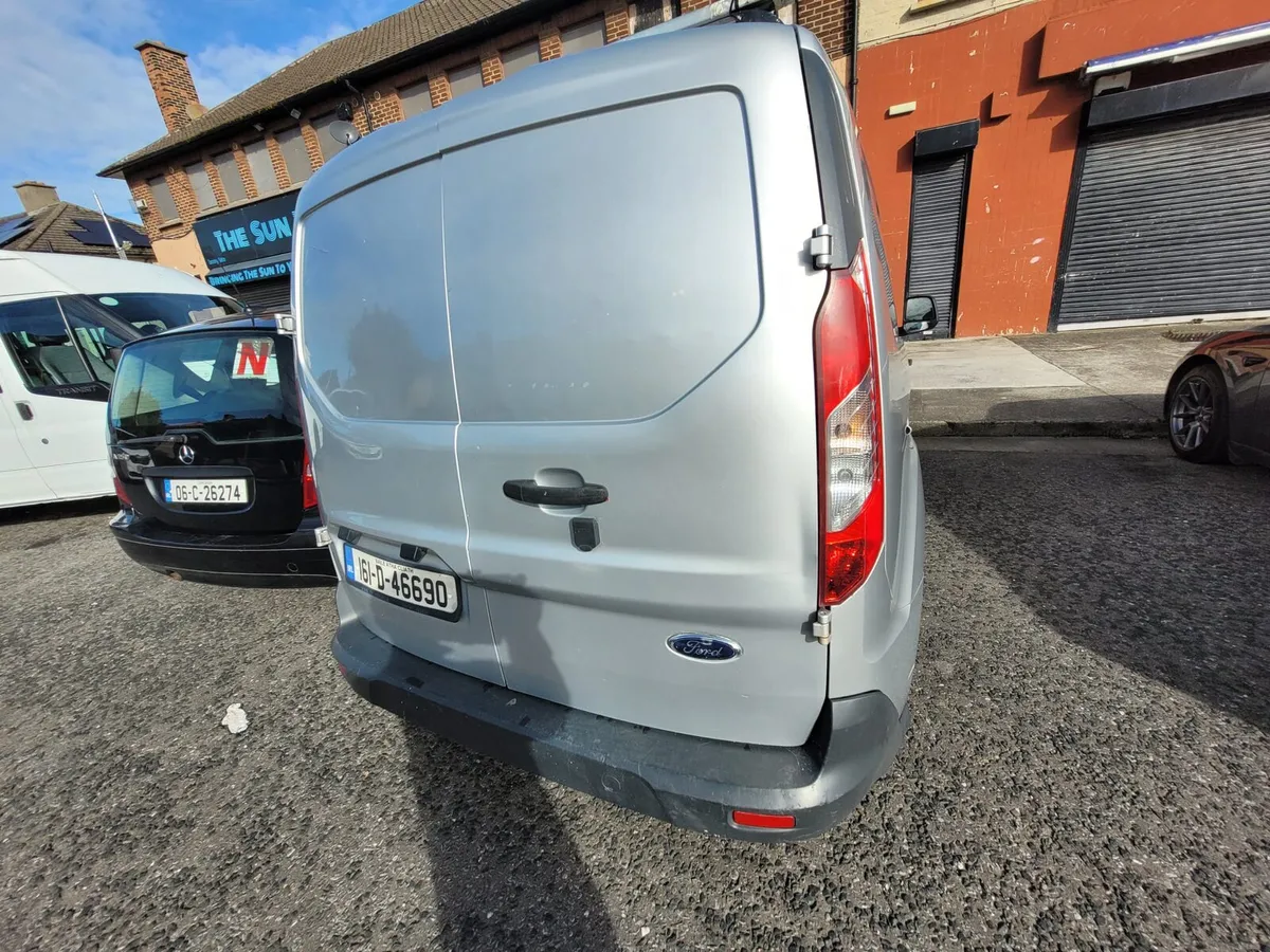 Ford transit connect lwb 3 seater new cvrt 07/27 - Image 4