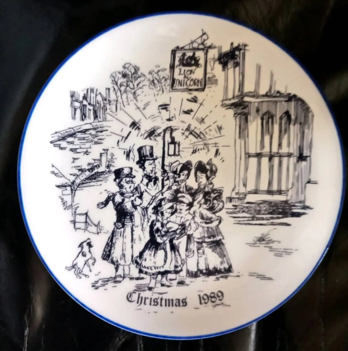 Four Coalport Christmas Plates - Image 3