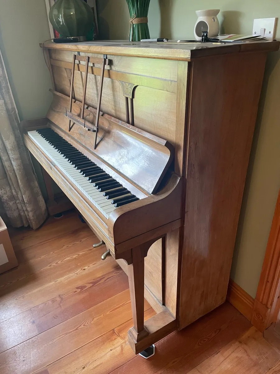 Piano - Image 4