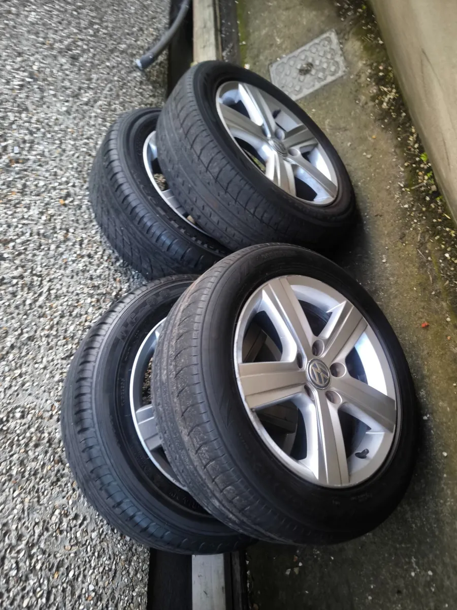 VW GOLF WHEELS  ALLOYS 245/55/16 GOOD TYRES!! - Image 1