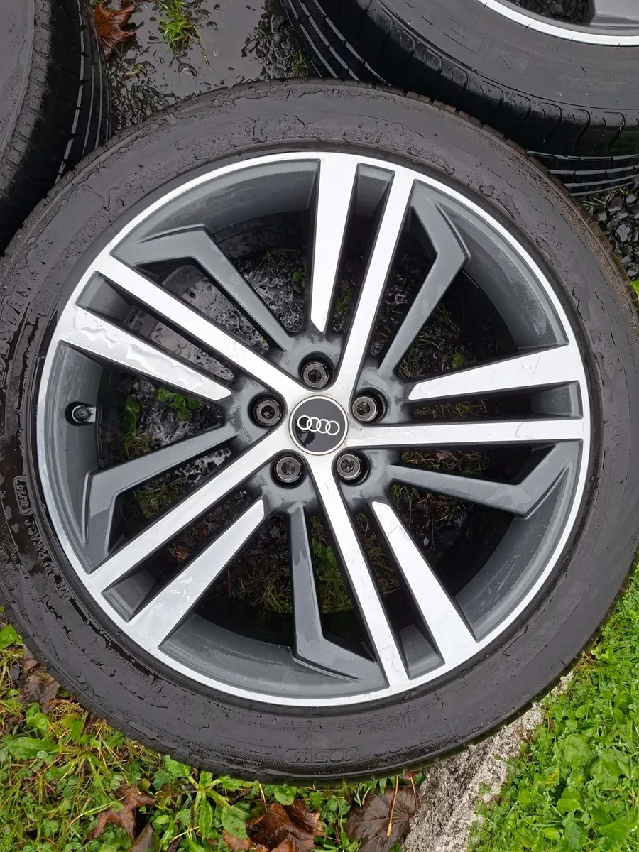 20" Genuine Audi Q5 S Line Alloys with tyres - Image 1
