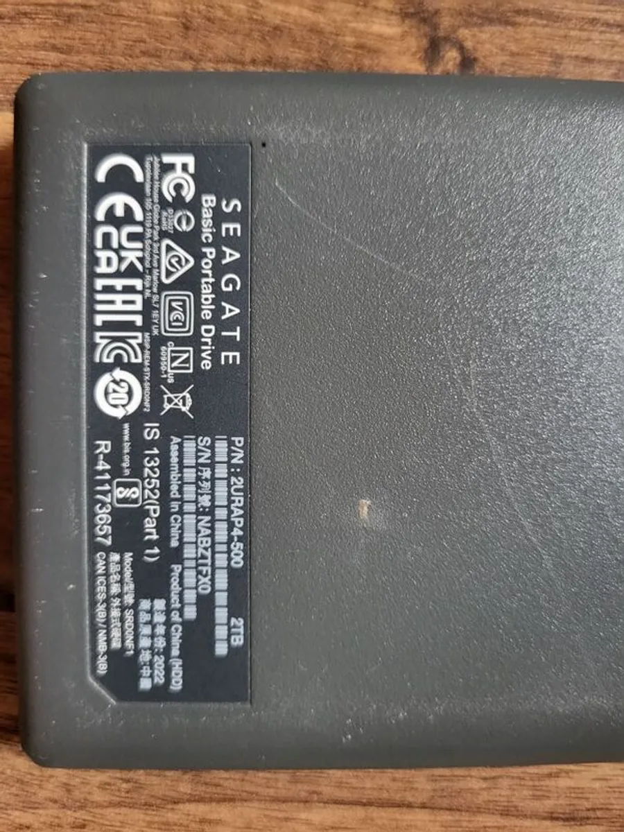 Seagate  Seagate USB 3.0 2TB External Basic Portable Hard Drive - Image 2