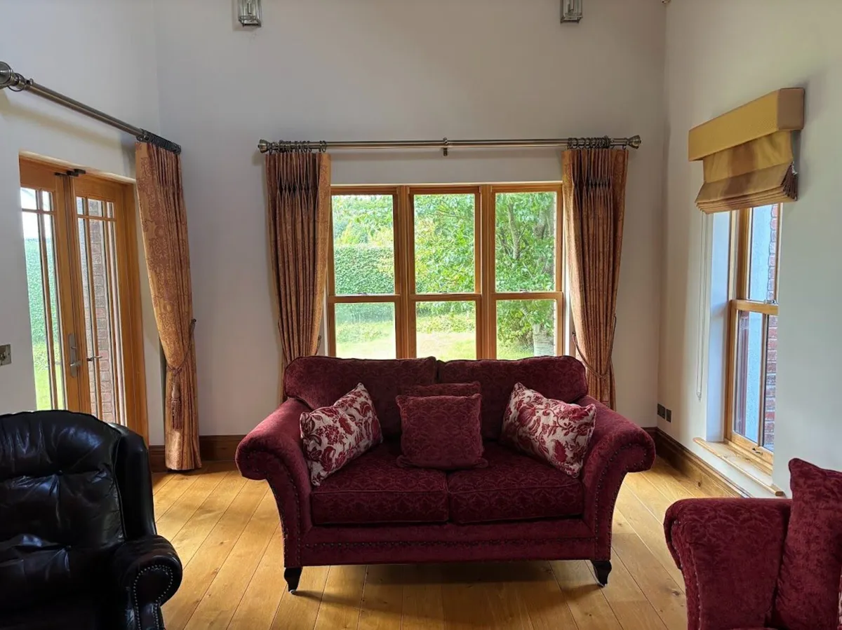 Chesterfield 3+2 Sofa Set - Image 2