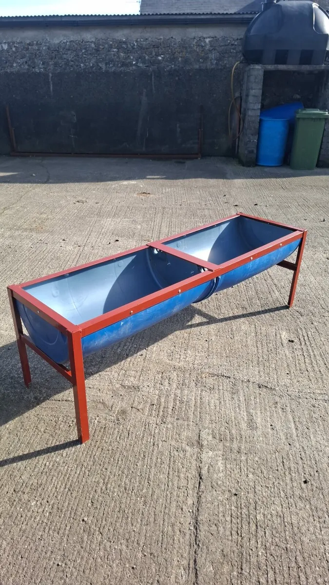 Cattle trough - Image 1