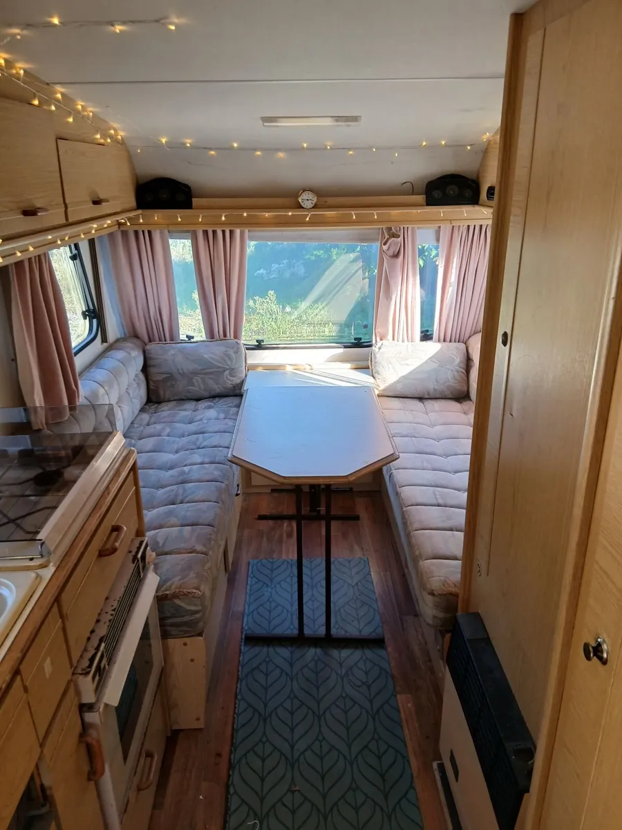 Caravans - Image 2
