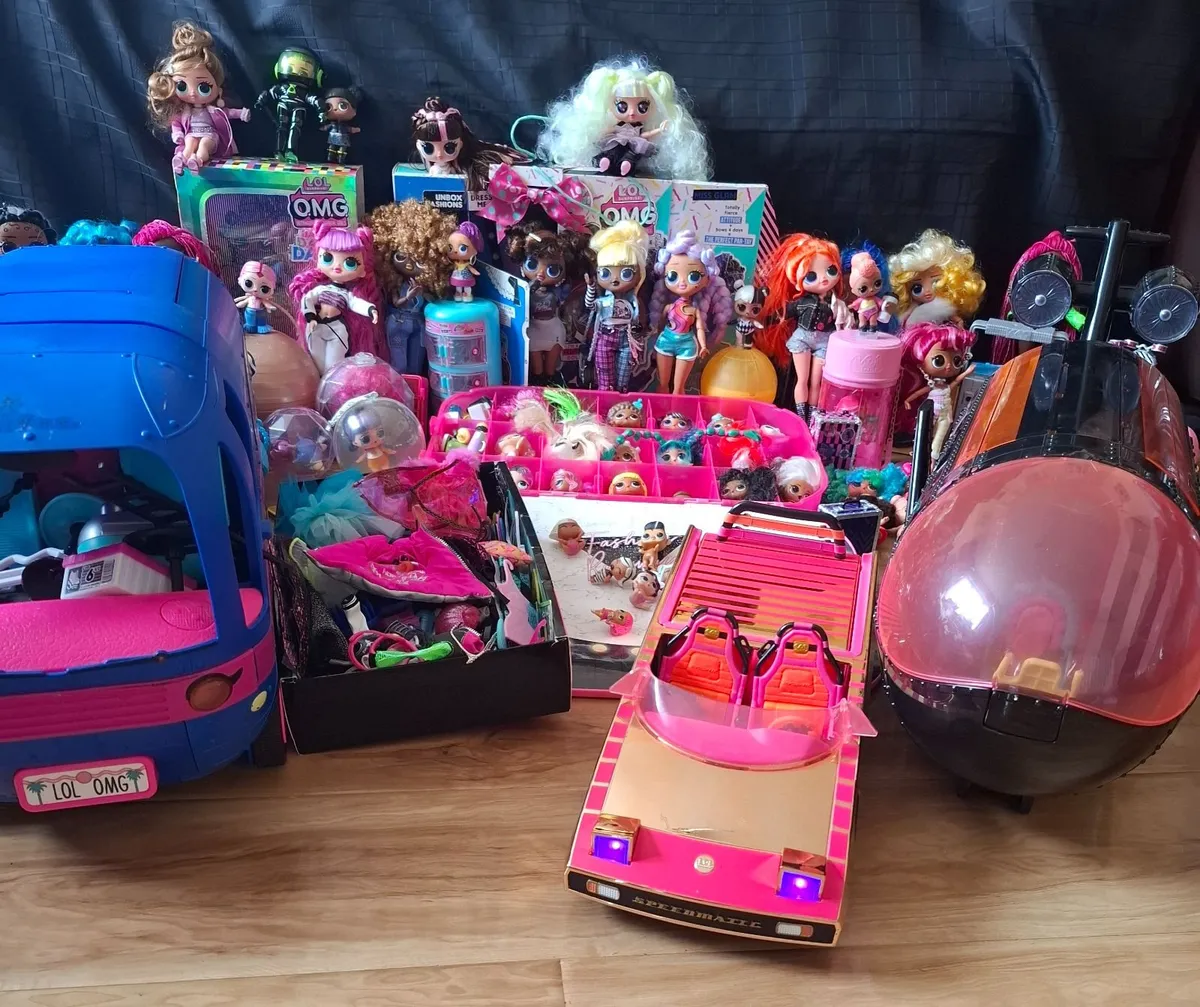 LOL Bundle, Glamper, Airplane, Car, Dolls, Xmas - Image 3