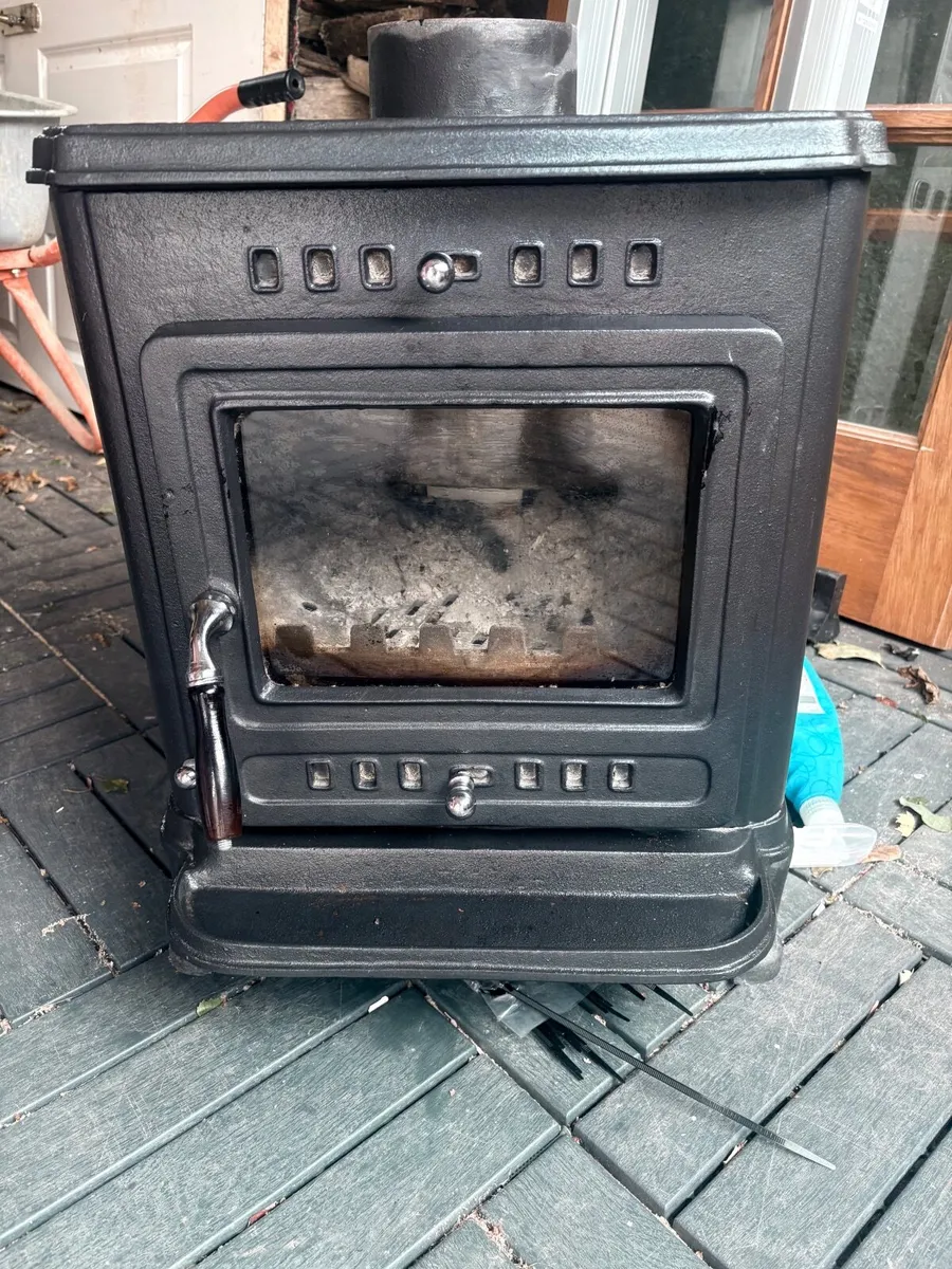 Evergreen Stove - Image 1