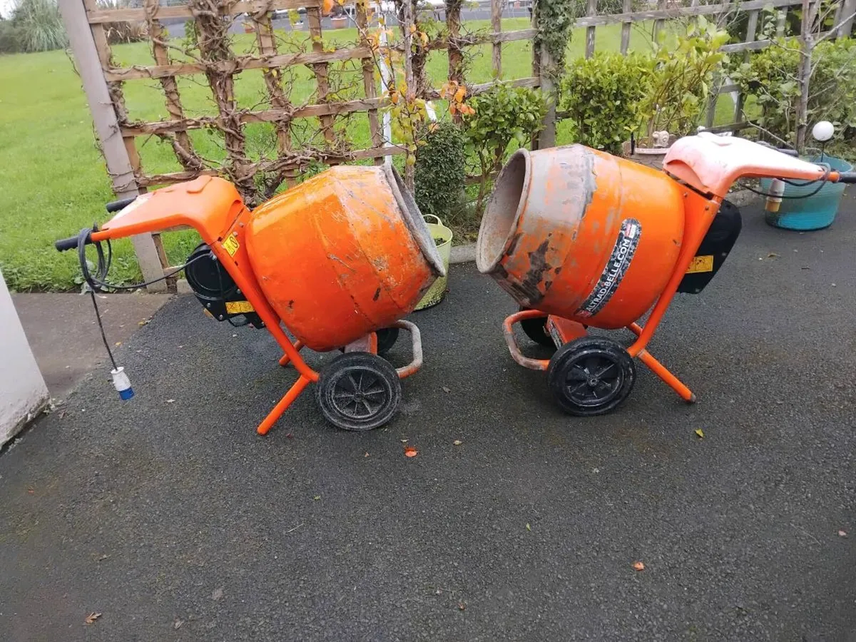 Cement mixers - Image 2