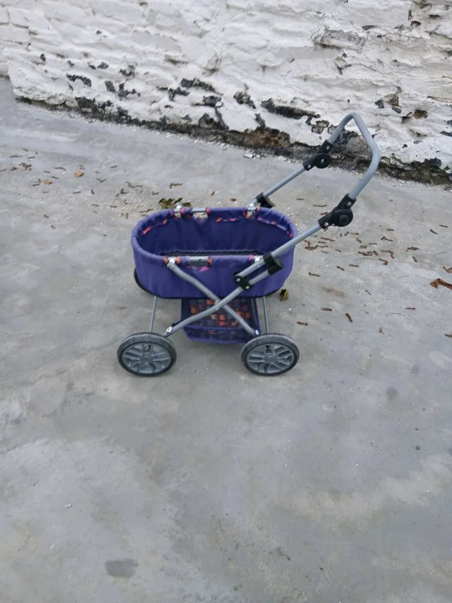 Toys - Image 1